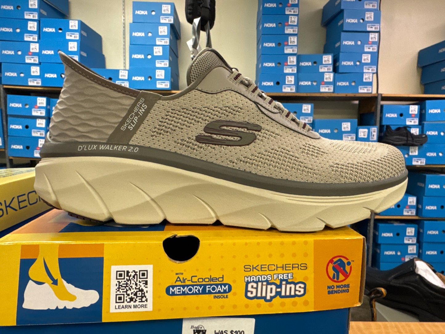 MEN'S Relaxed Fit: D'Lux Walker 2.0- Rezinate by Skechers