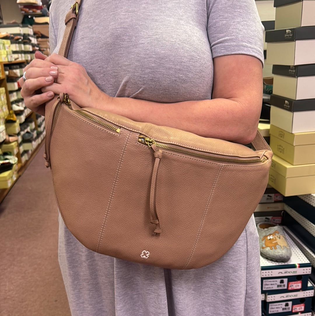 Popular Lucky Brand Purse