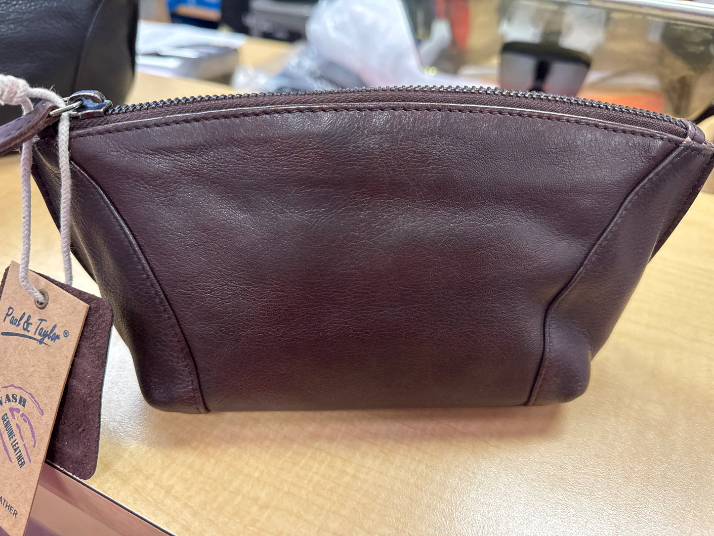 Paul & Taylor Women's Toiletry Kit by Classic Look, Inc