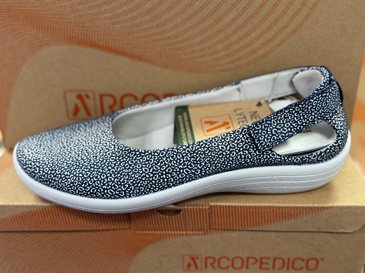 JASMUND by ARCOPÉDICO