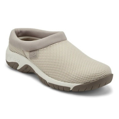 WADE MESH CLOG by Easy Spirit