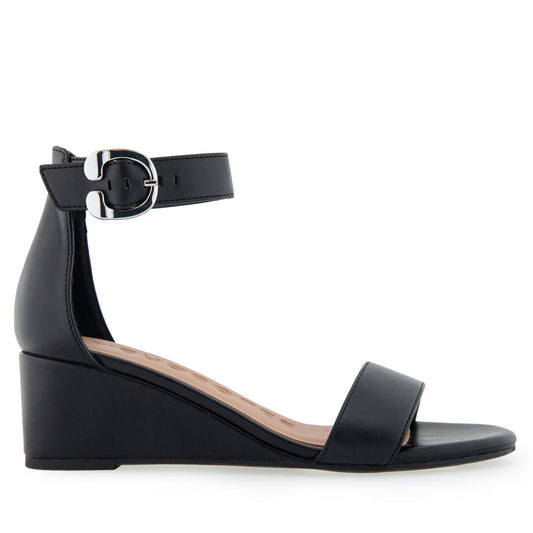 WILLIS by Aerosoles