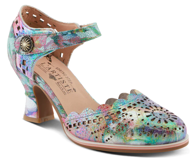 L'ARTISTE LUXE by Spring Step Footwear