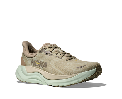 ARAHI 8 by HOKA