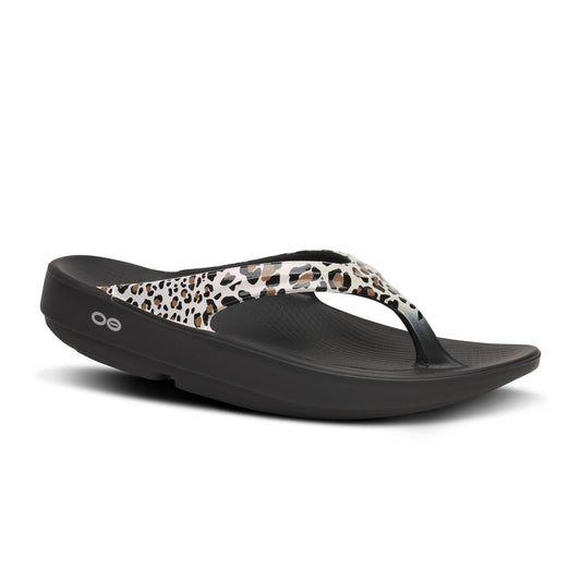 OOFOS WOMEN'S "OOLALA" LIMITED EDTION THONG SANDAL
