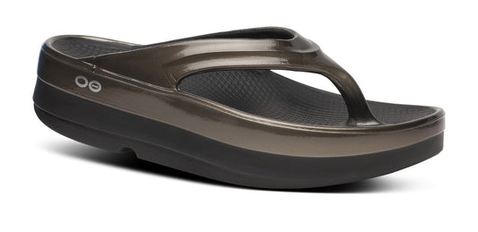 OOmega OOlala Luxe Thong by OOFOS