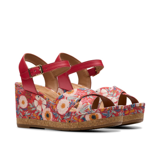 Chicly Floral Red Print by Clarks