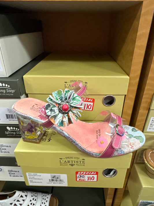 L'ARTISTE SUNNYSKY by Spring Step Footwear
