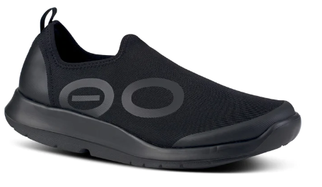 MEN'S OOMG SPORT LOW SHOE by OOFOS