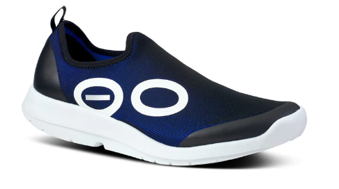 MEN'S OOMG SPORT LOW SHOE by OOFOS