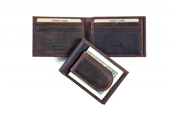 Paul & Taylor RFID Card & Clip Bifold Horizontal from Classic Look, INC