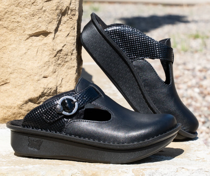 Classic Danish Cookie Shoe by Alegria