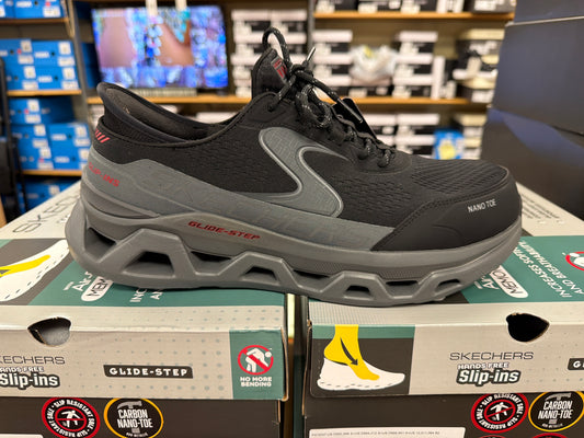 MEN'S SKECHERS GLIDE STEP ALTUS SLIP RESISTANT/Safety Toe