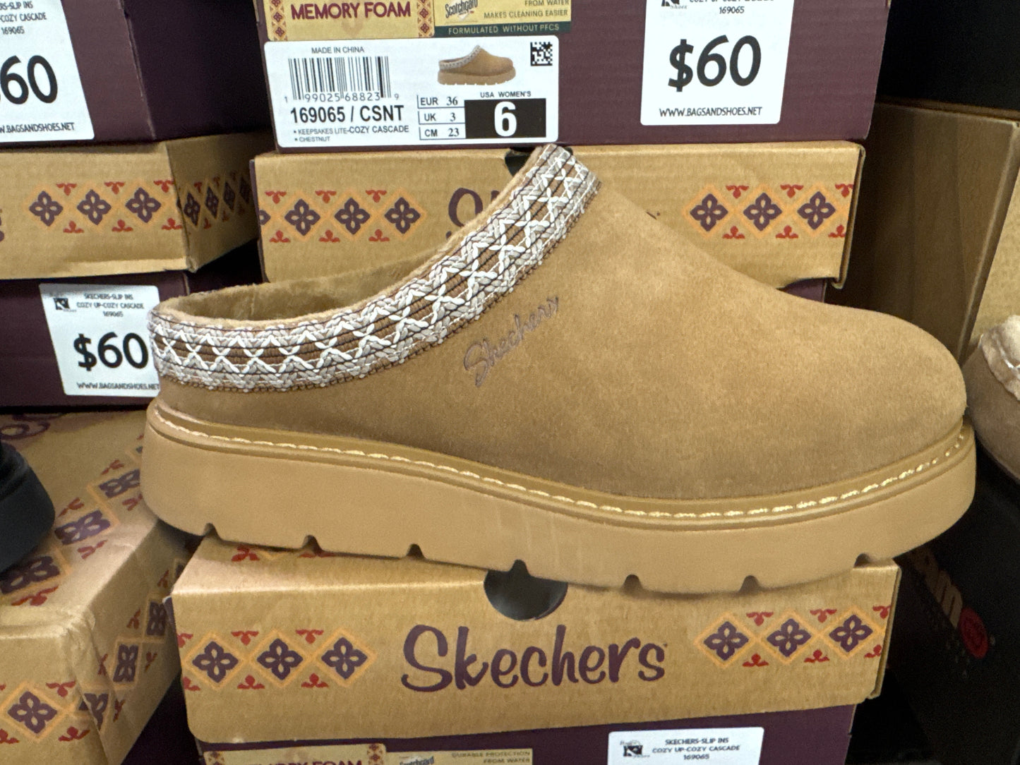 COZY CASCADE by SKECHERS