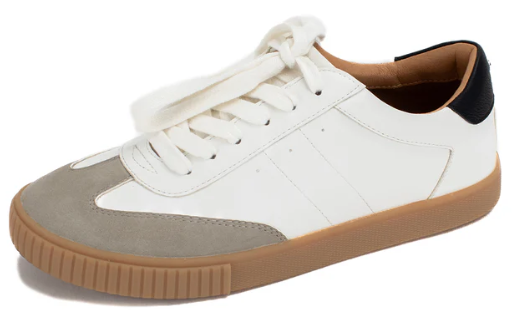 Dinia Low-Top Sneaker by YELLOWBOX