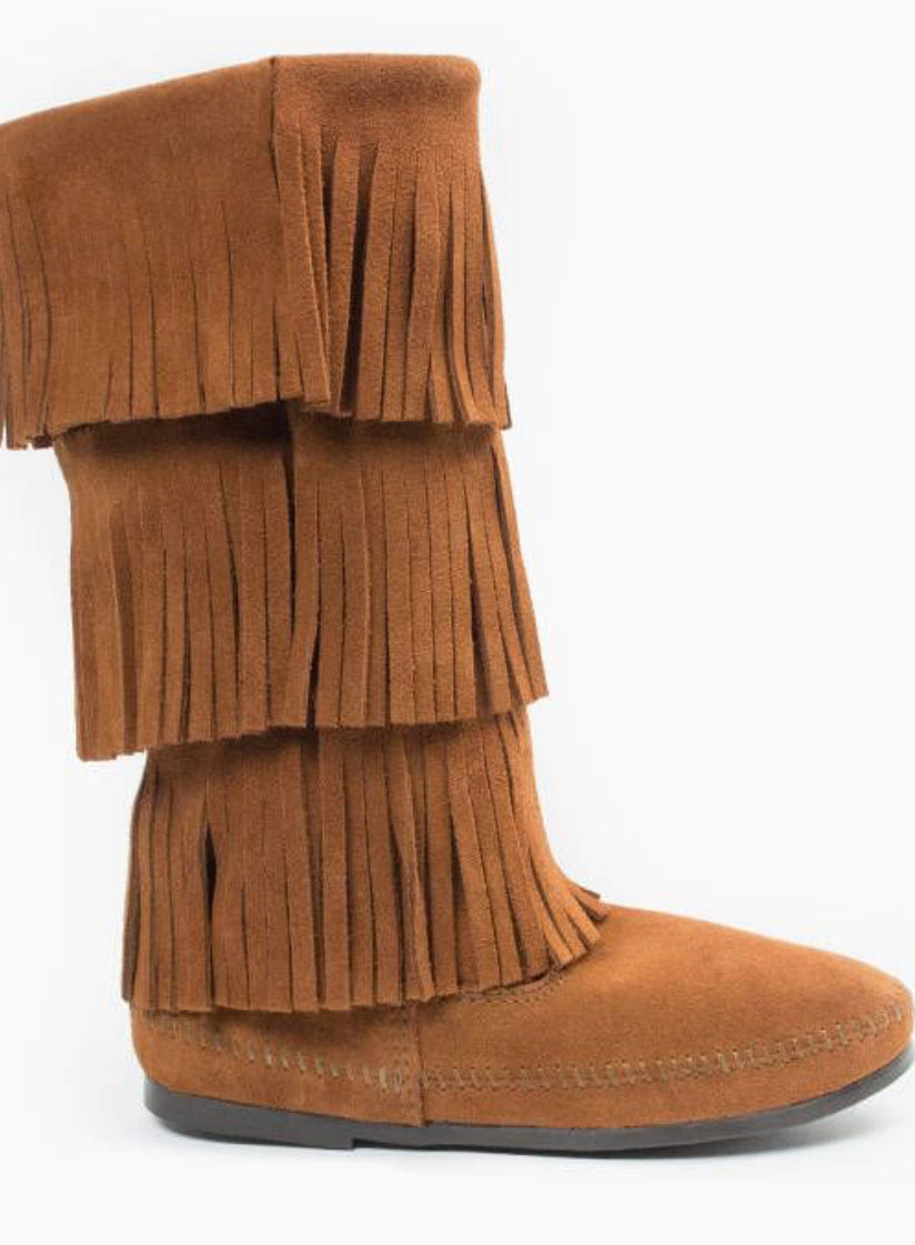 Minnetonka 3 Layer Fringe Moccasin Boot Dusty Brown