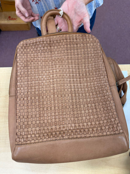 Paul & Taylor Knapsack Purse from Classic Look, Inc