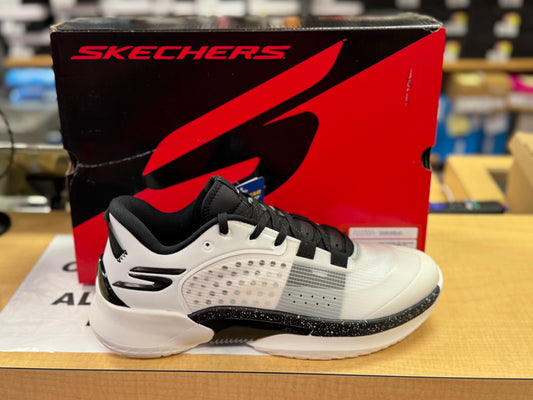 SKX RESAGRIP Performance Basketball by Skechers