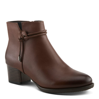 THE REEDER by Spring Step