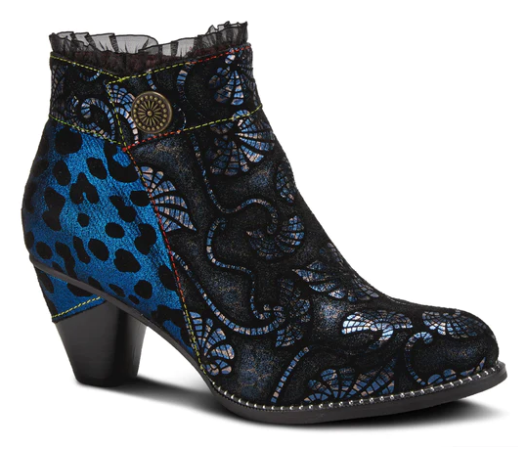 L'Artiste Dessa Bootie by Spring Step