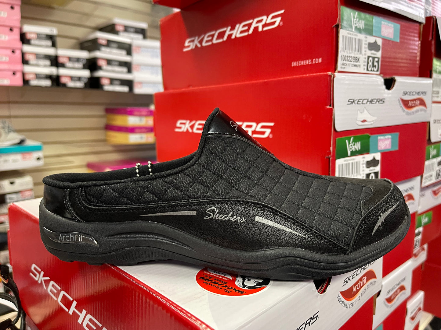 Arch Fit - Commute by Skechers