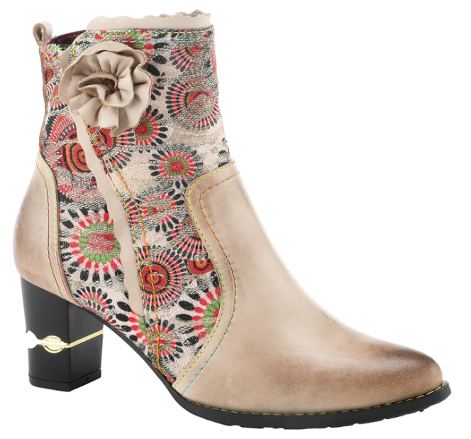 L'Artiste Femfatale Bootie by Spring Step